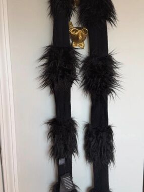 Anna Sui Black Faux Fur Trim Scarf